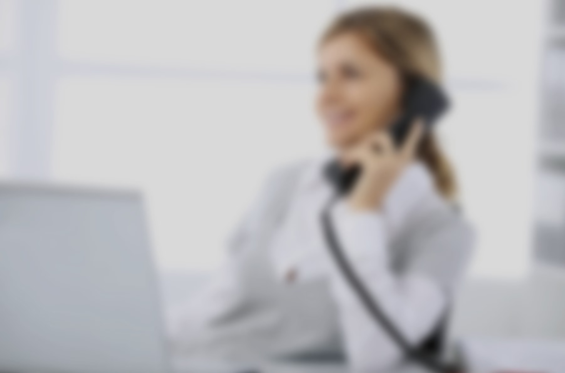 Kontakt&shy;formular bei Woller Elektrotechnik GmbH in Schifferstadt